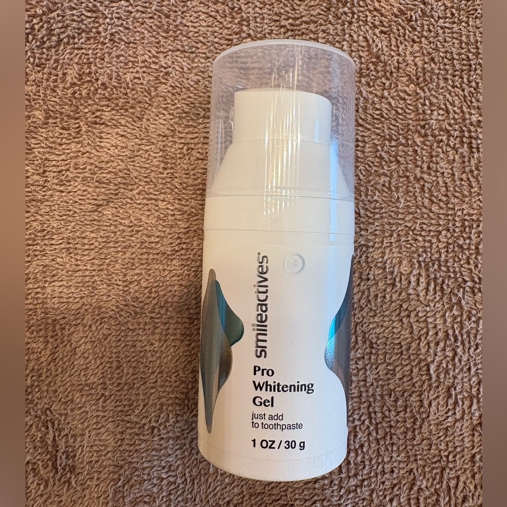 Smileactives Pro Whitening Gel NWOT
